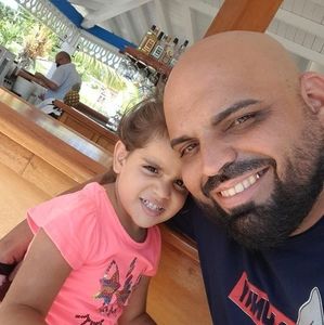 Meet your Posher, Ronald